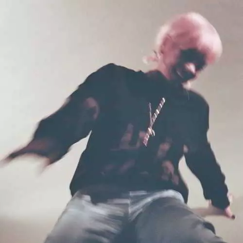 Lily Allen - No Shame музыку скачать Lily Allen - No Shame музыку торрент
