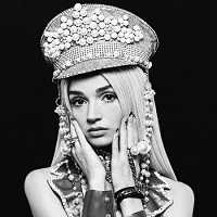 Poppy - Am I A Girl? скачать Сборник песен торрент