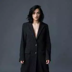 VERA - Полускромная; Слабая; Название альбома музыку скачать VERA - Полускромная; Слабая; Название альбома музыку торрент