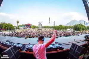 Bryan Kearney - Live @ Main Stage, Beyond Wonderland Monterrey, Mexico 2019-04-06 музыку скачать Bryan Kearney - Live @ Main Stage, Beyond Wonderland Monterrey, Mexico 2019-04-06 музыку торрент